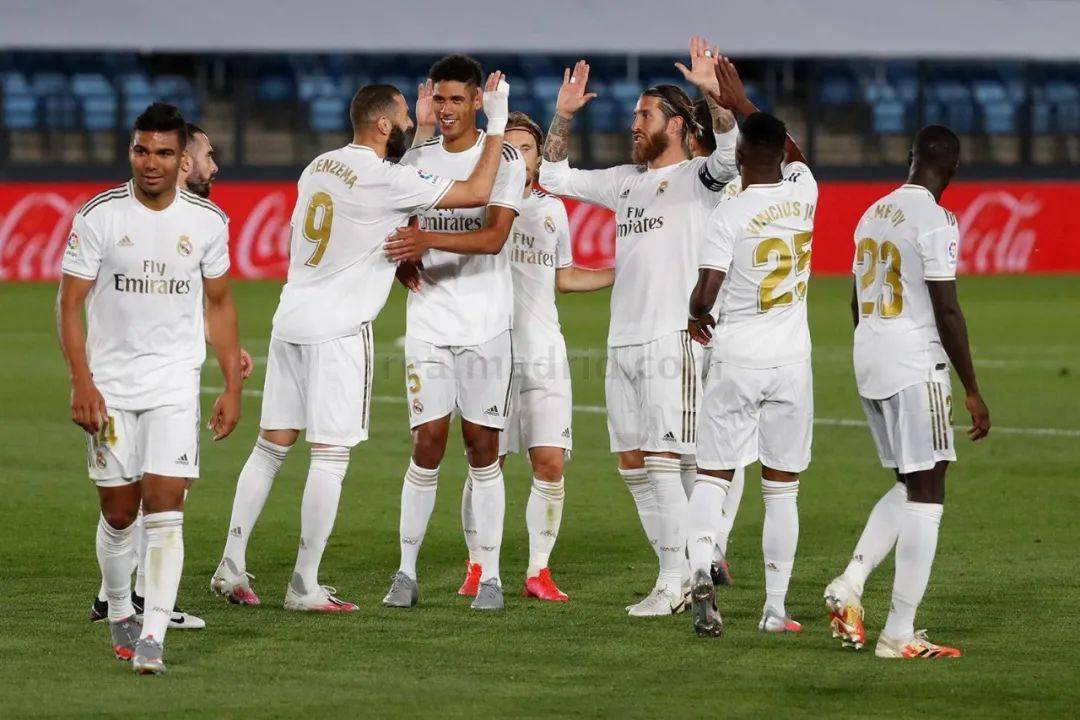 全面开花！雷霆12人出战全员得分，投篮命中率56%