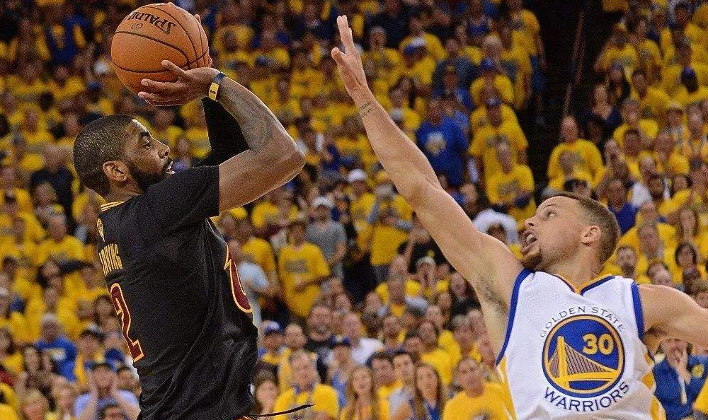 德天空：尽管有其他报道，但弗里克无意离开巴萨（德天空：传闻不断，弗里克仍无意离开巴萨）