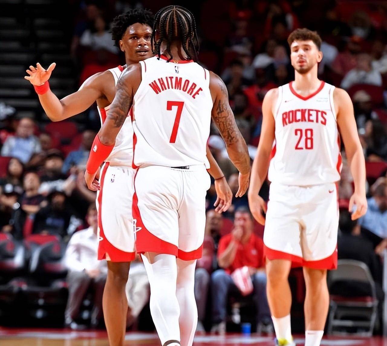 火箭vs爵士伤病报告：杜兰特不在缺席名单，乔治出战成疑（火箭战爵士伤情更新：杜兰特不在伤停名单，乔治出战成疑）